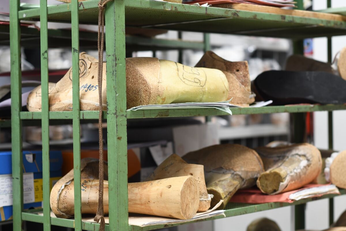 Leisten bei Laufgut Diether: jeder steht für einen perfekt passenden Schuh.