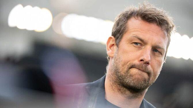 Gerüchte um einen möglichen Nachfolger von Trainer Markus Weinzierl machen beim VfB Stuttgart vor dem Kellerduell gegen Nürnberg