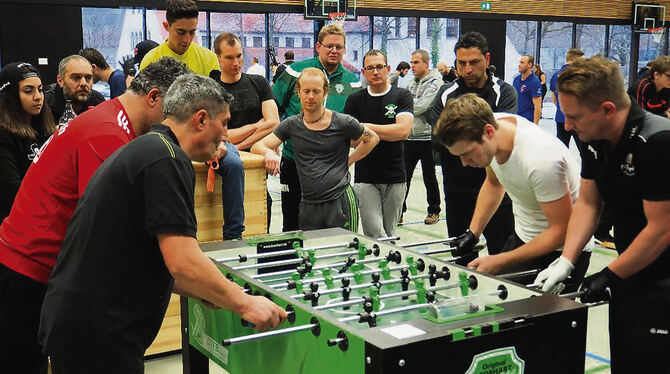 Höchstspannung bei einem der Turniere, die der TFC in der Pfullinger Schönberghalle ausgerichtet hat.  FOTO: VEREIN
