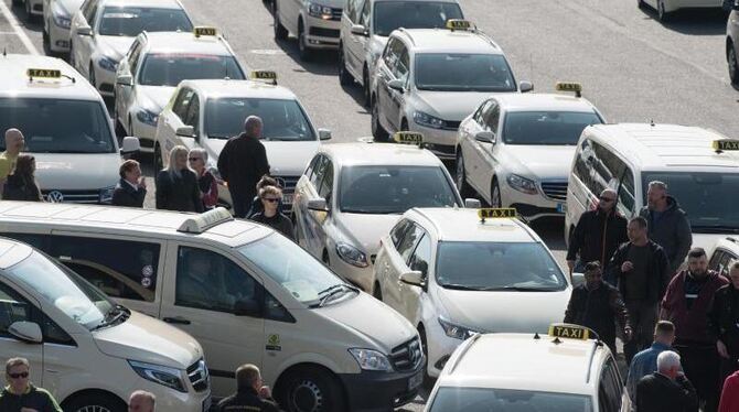 Protestaktionen der Taxifahrer in Dresden