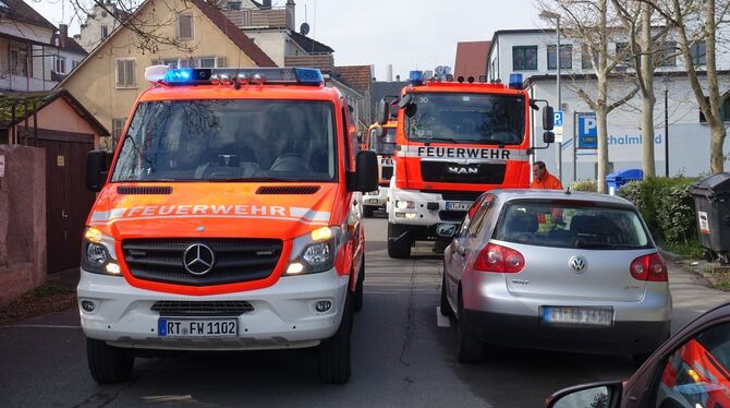 Feuerwehreinsatz Hallenbad Reutlingen Feuerwehreinsatz Hallenbad Reutlingen