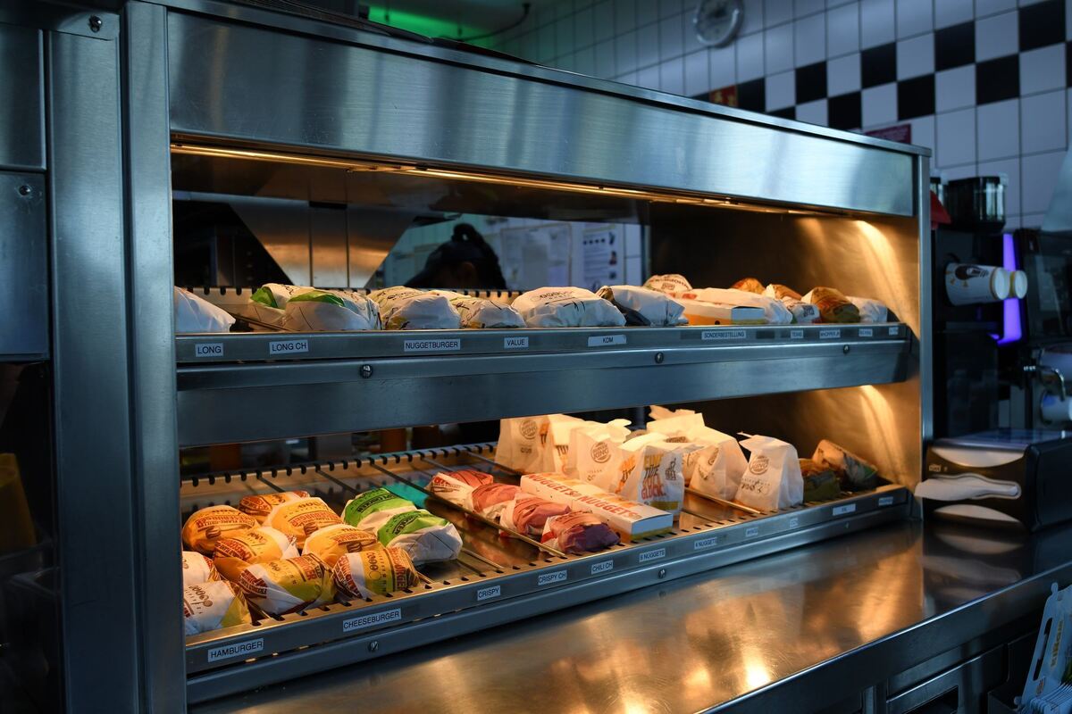 Burger King: So sehen die Gäste die fertig verpackten Speisen.