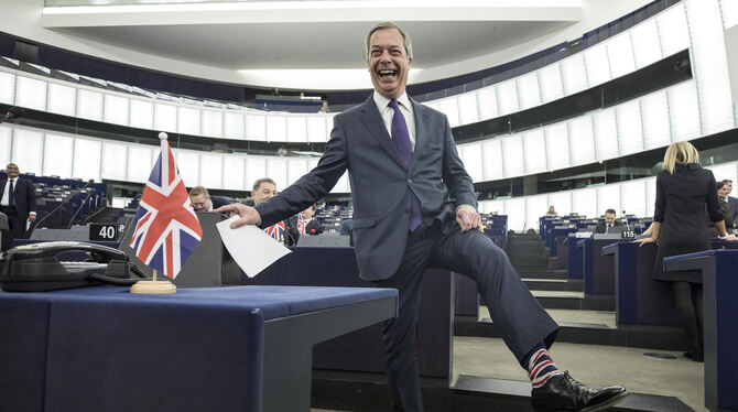 Nigel Farage hat 1 000 Pfund gewettet, dass seine Brexit-Partei in Großbritannien die meisten Mandate erringen wird.  FOTO: DPA