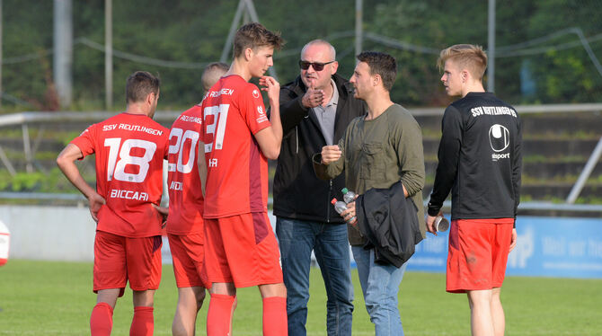 Hören beim SSV auf: Michael Schuster (links) und Giuseppe Ricciardi.   FOTO: BAUR