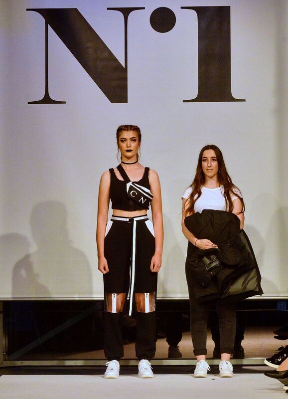 stadt-0405-35modenschau jury-niethammer