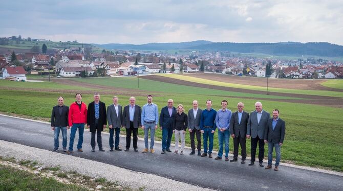 Bisher die stärkste Fraktion im Gemeinderat: die Freien Bürger (hier alle Kandidaten ohne Renate Schmid).  FOTO: FB