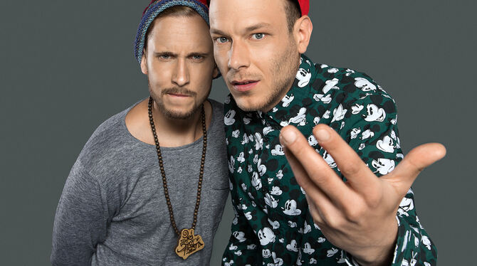 Das Essener Hiphop-Duo Schneezin (links) und Mike.  FOTO: LEISSRING