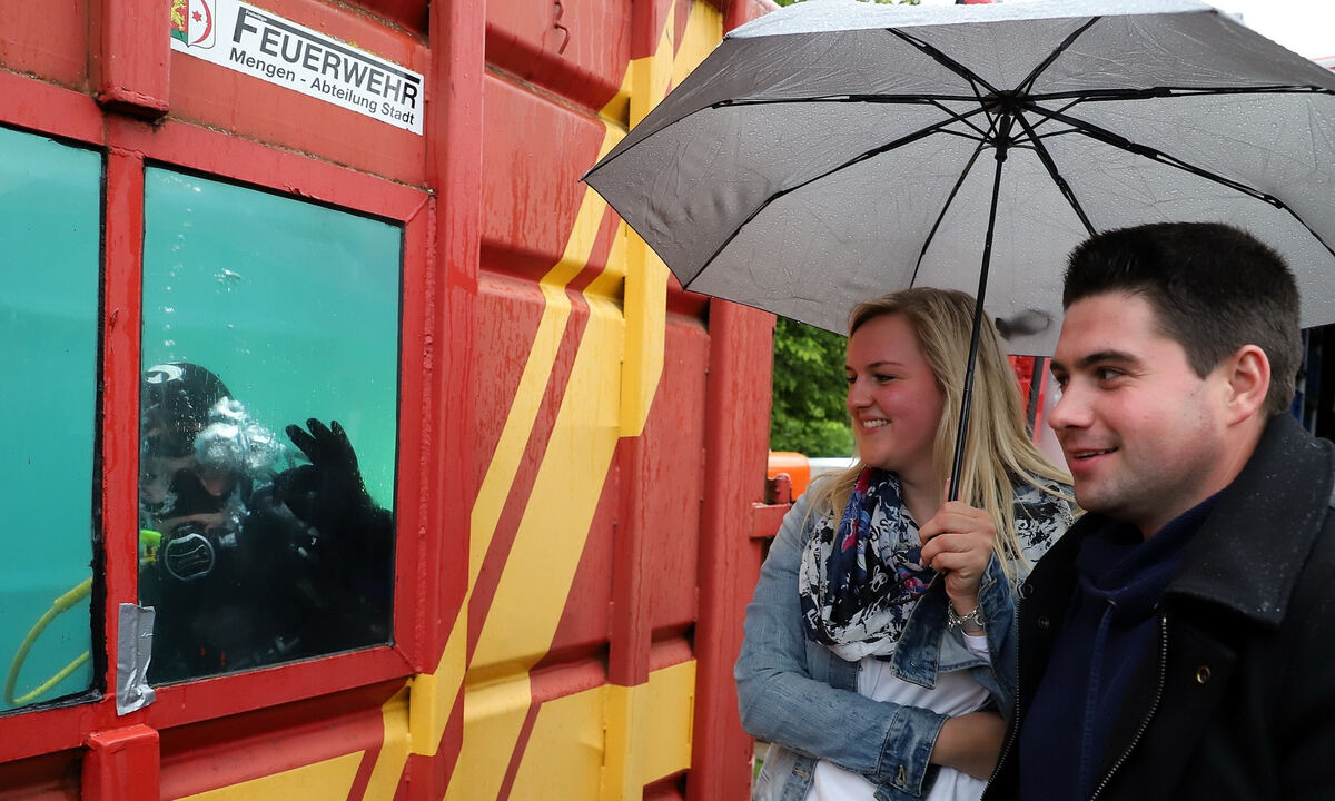 online_bildergalerie%20nacht%20der%20feuerwehr%20reutlingen%2005