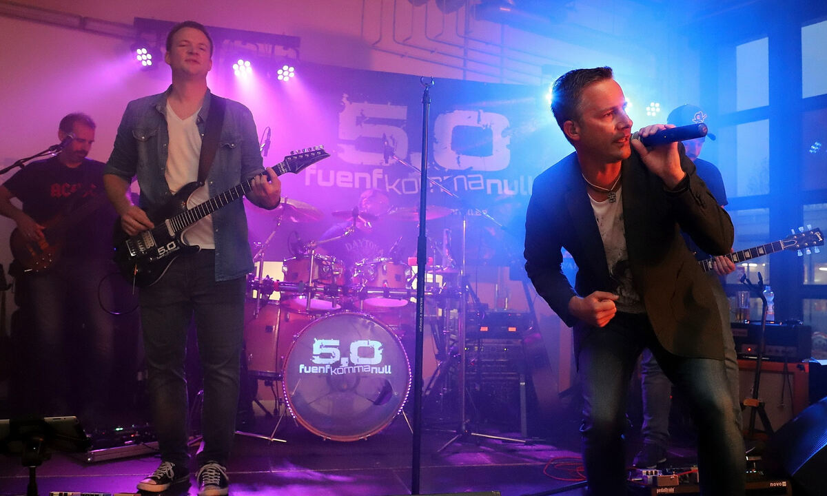 online_bildergalerie%20nacht%20der%20feuerwehr%20reutlingen%2003