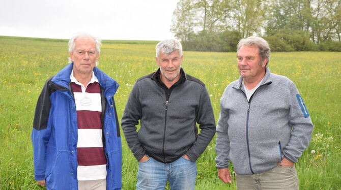 Die Nabu-Mitglieder Werner Dürr (von links), Hans-Jürgen Müller und Heinz Kuttler hoffen, dass sie mit dem »Bündnis Lebensraum«