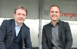 Eberhard Spohn (links), derzeit Sportlicher Leiter des SSV, und Maik Schütt, der neue Trainer der Reutlinger Oberliga-Mannschaft