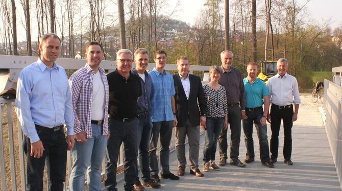 Die Freien Wähler (FWV) gehen mit 9 Männern und einer Frau ins Rennen.