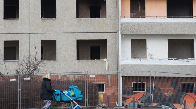 Tote Fenster von leerstehenden Wohnungen: Solche Zustände, wie auf dem Foto, will Metzingen nicht. Die Stadtverwaltung legt desh