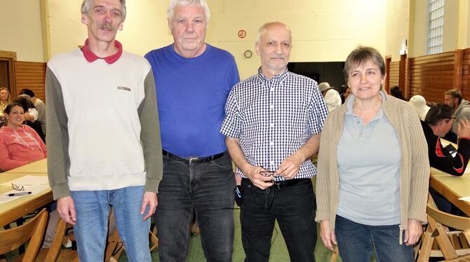 Der neue SKV-Vorstand (von links): Schriftführer Karl Vogel, 2. Vorsitzender Walter Naumann, Vorsitzender Gerhard Loth und Kasse