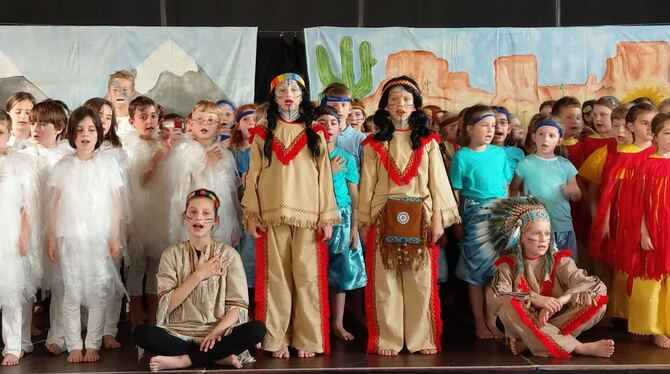 Begerschüler brachten das Musical »Nu Tao« auf die Bühne und heimsten für ihre Leistung verdienten Beifall ein. FOTO: BÖHM
