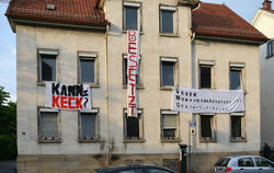 Das besetzte Haus in der Kaiserstraße.  FOTO: NIETHAMMER