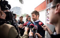 Sportvorstand Thomas Hitzlsperger äußerte sich zur Zukunft des VfB. FOTO: DPA