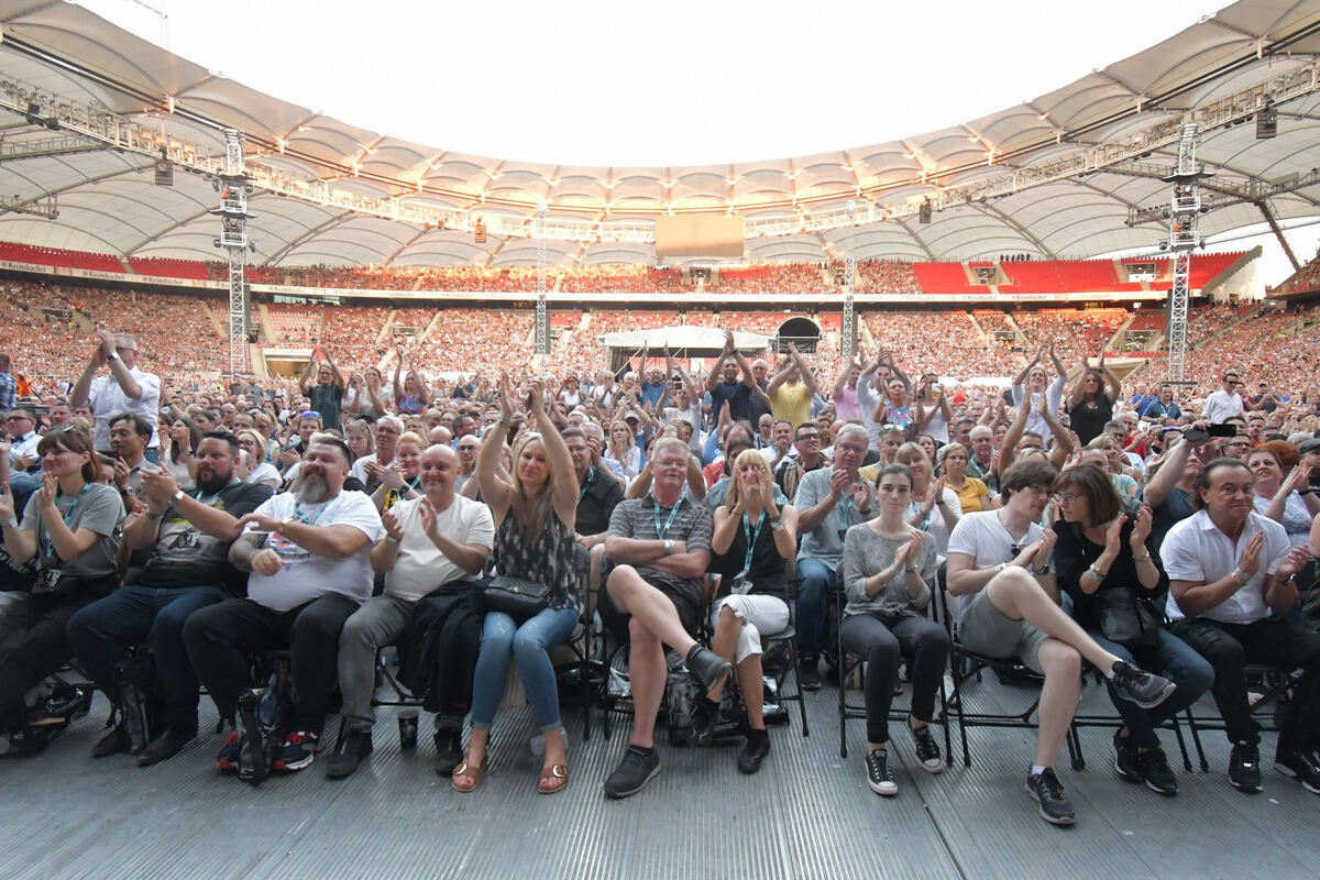 phil_collins_stuttgart_2019_meyer_12