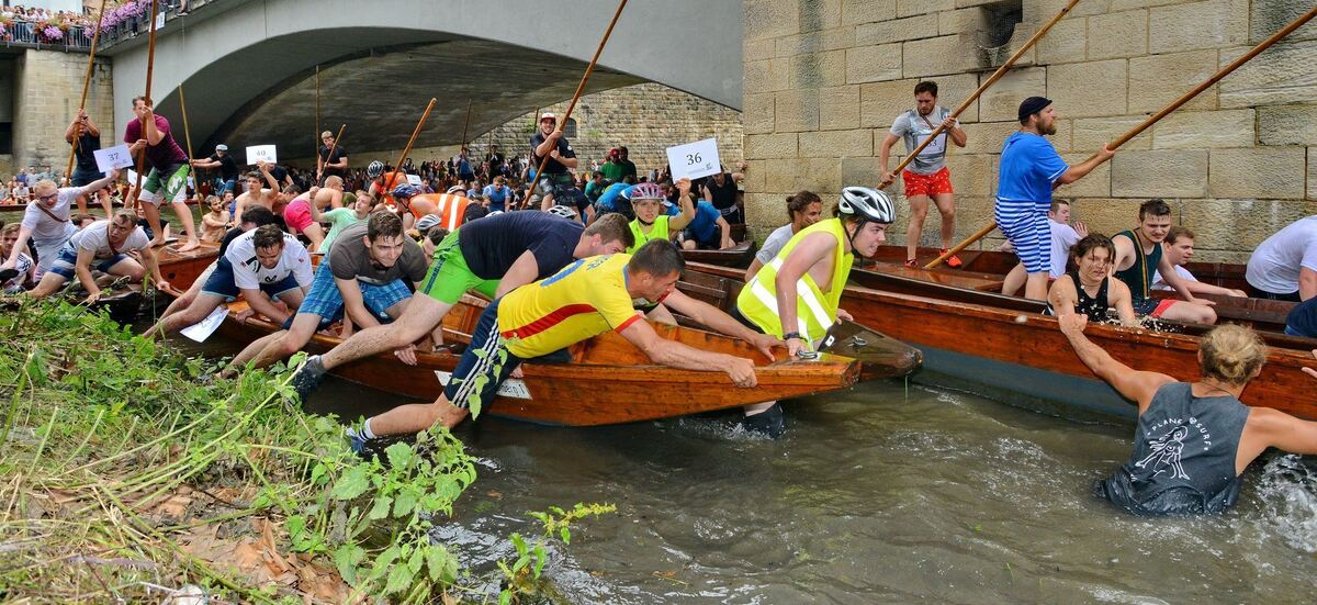 pol-2106-3stocherkahn-niethammer