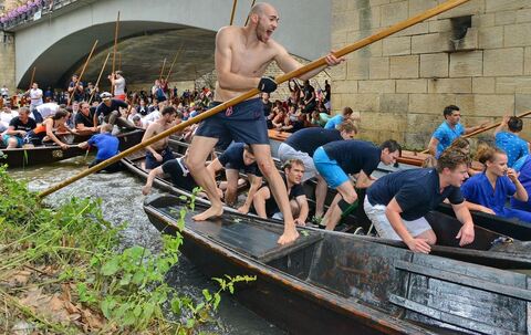 pol-2106-6stocherkahn-niethammer