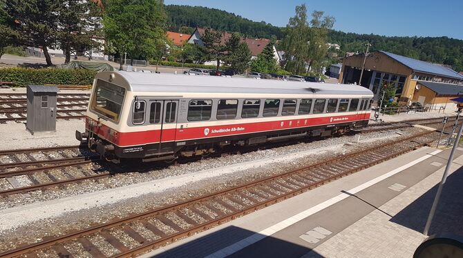 Die Schwäbische Alb-Bahn. Die Schwäbische Alb-Bahn.