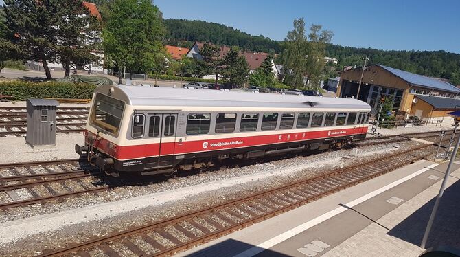Die Schwäbische Alb-Bahn. Die Schwäbische Alb-Bahn.