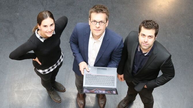 Das DigiTrain 4.0-Team: Madlen Müller, Prof. Dr. Arjan Kozica und Dr. rer. nat. Daniel Thiemann. FOTO: HOCHSCHULE REUTLINGEN