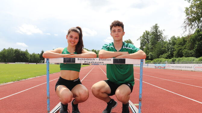 Seit einem Jahr Jugendsprecher des LV Pliezhausen: Verena Belschner und Timo Koch. Für ihr Engagement wurden sie nun ausgezeichn Seit einem Jahr Jugendsprecher des LV Pliezhausen: Verena Belschner und Timo Koch. Für ihr Engagement wurden sie nun ausgezeichn