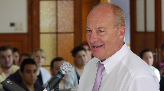 Schulleiter Werner Beck.  FOTO: BD