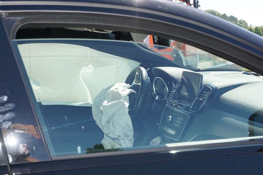 06_19_B465_Motorradunfall_07