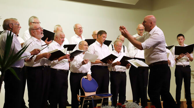 Der Gesangverein singt a cappela. FOTO: BAIER