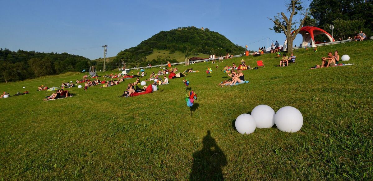 stadt-0207-11achalm picknick-niethammer