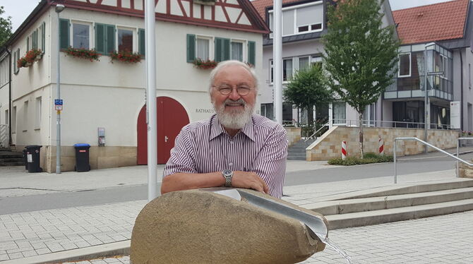Fritz Beck verabschiedet sich aus dem Rathaus. Das CDU-Mitglied findet, dass Parteizugehörigkeit im Ortschaftsrat keine Bedeutun