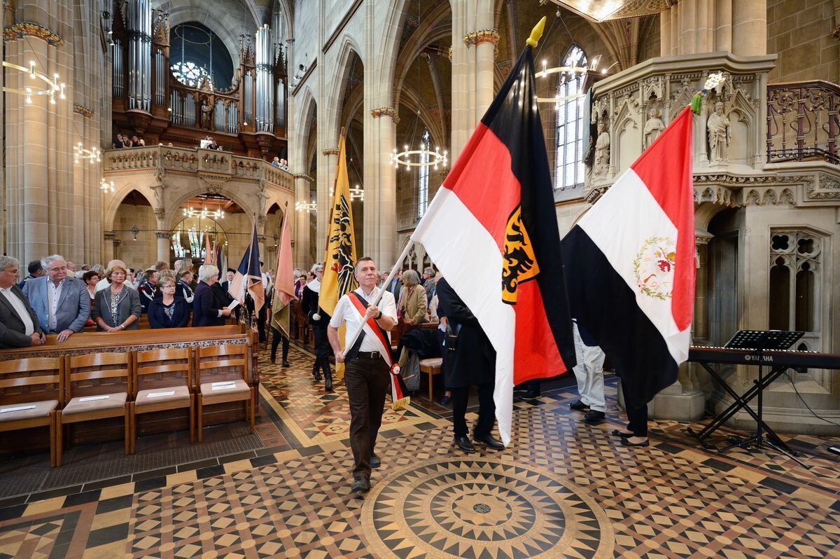 schwoertag_rt_07_19_pieth_13