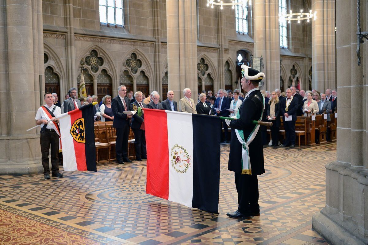 schwoertag_rt_07_19_pieth_15