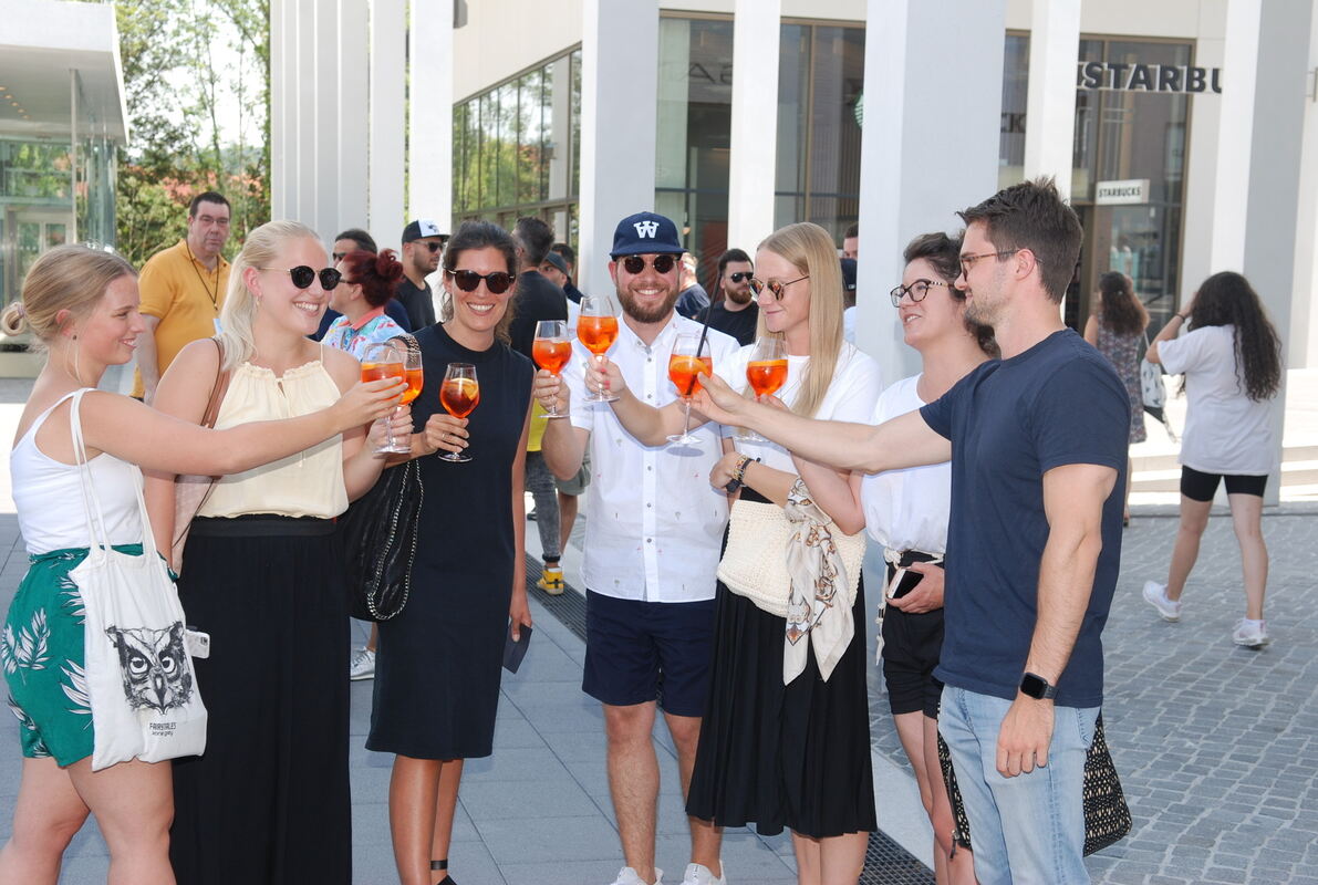 Zarrella Lombardi Fans Aperol