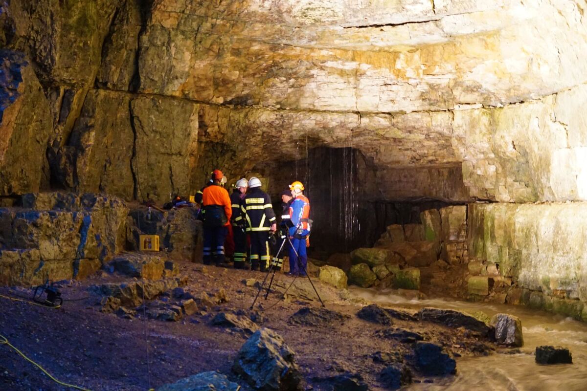 20190728_SDMG_20835_Hoehlenrettung_Grabenstetten_9