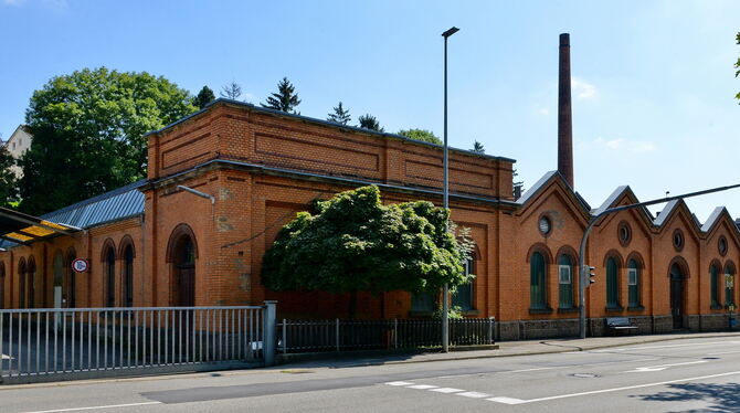 Die Fassade der Alten Weberei soll weitgehend erhalten bleiben.  Foto: Niethammer
