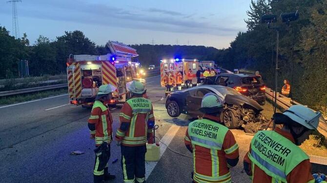 Mehrere Verletzte bei Unfall auf Autobahn 81