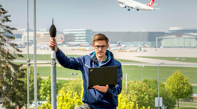 Bei Bernhausen wird Fluglärm gemessen. Foto: Flughafen Stuttgart/Maks Richter