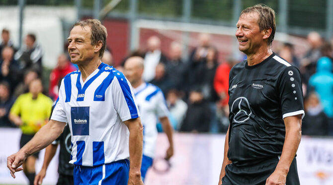 Der eine will nicht, der andere tritt an: Jürgen Klinsmann (links) geht nicht zum VfB, Guido Buchwald will Präsident werden. FOT