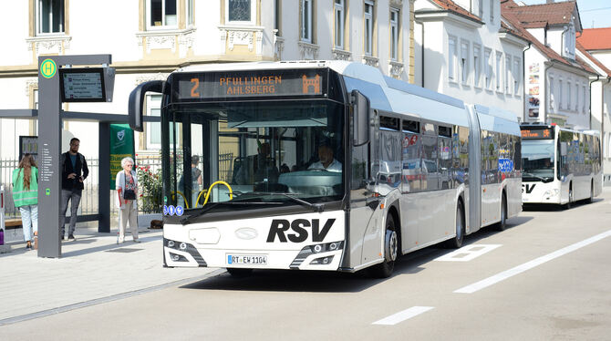 Neue Busachse Gartenstraße: Der GEA fragt seine Leser, wie sie mit dem neuen Konzept klarkommen.FOTO: PIETH