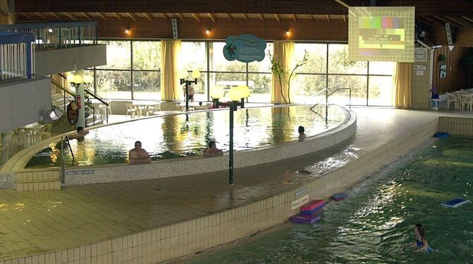 So sah das Aquadrom Bad Urach am 22. März 2003 aus. Am 18. April 2004 gingen hier für immer die Lichter aus. Jetzt wird es abger
