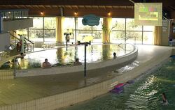 So sah das Aquadrom Bad Urach am 22. März 2003 aus. Am 18. April 2004 gingen hier für immer die Lichter aus. Jetzt wird es abger