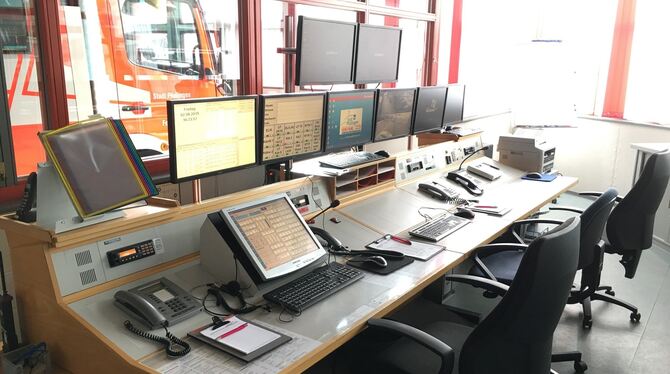 Die Einsatzzentrale der Pfullinger Feuerwehr ist veraltet. Sie wird für rund 75 000 Euro modernisiert. Foto: Feuerwehr