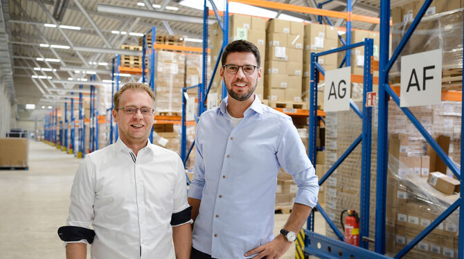 David Primm (rechts) ist Geschäftsführer der Impex Service GmbH und der Fotoprofi GmbH, Daniel Becht Geschäftsführer der Digital