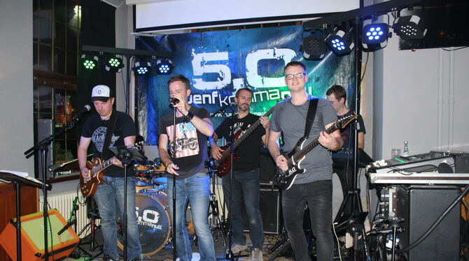 Fuenfkommanull sind bei der Musiknacht in Bad Urach wieder dabei. Foto: Larsson Fuenfkommanull sind bei der Musiknacht in Bad Urach wieder dabei. Foto: Larsson