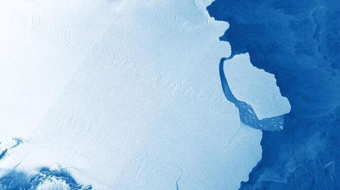 Riesiger Eisberg in Antarktis abgebrochen