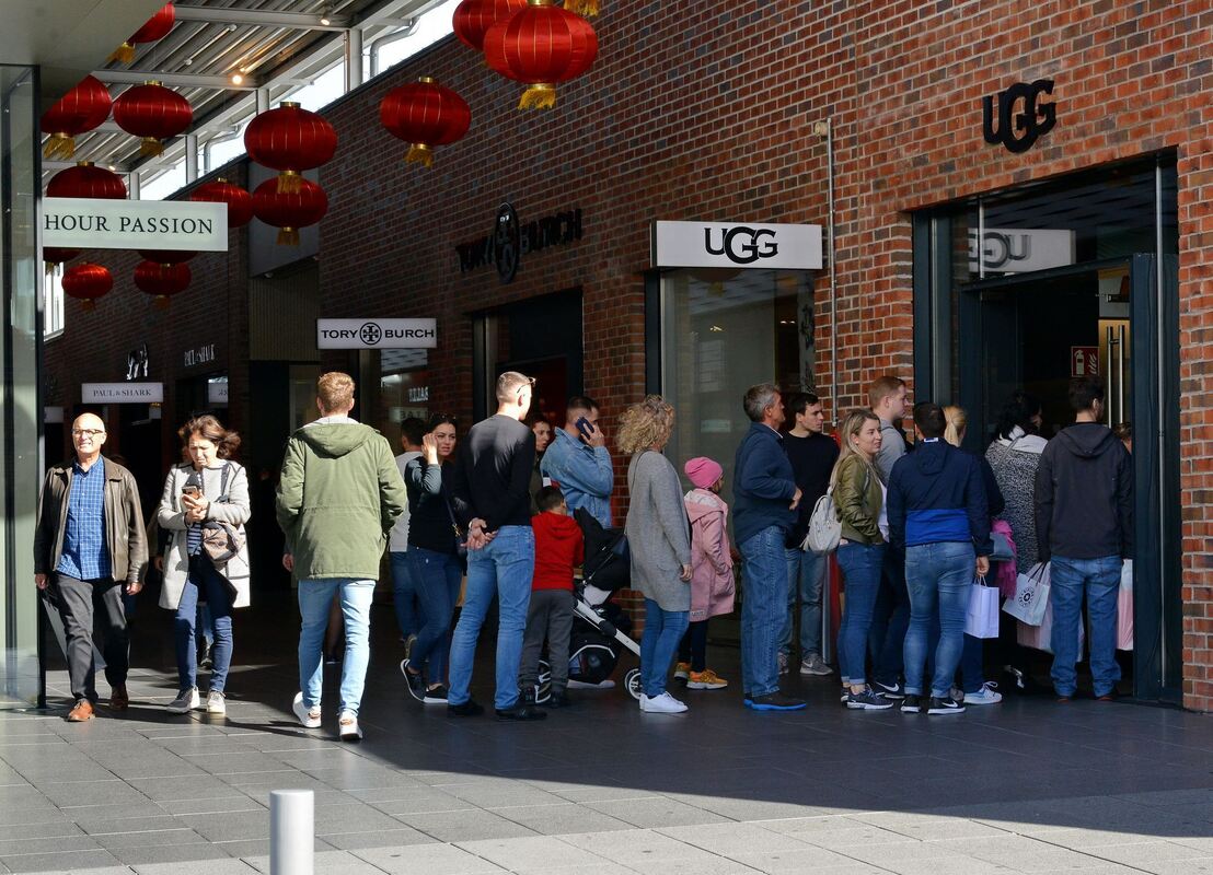 Erms-1210-2Outletcity-Niethammer