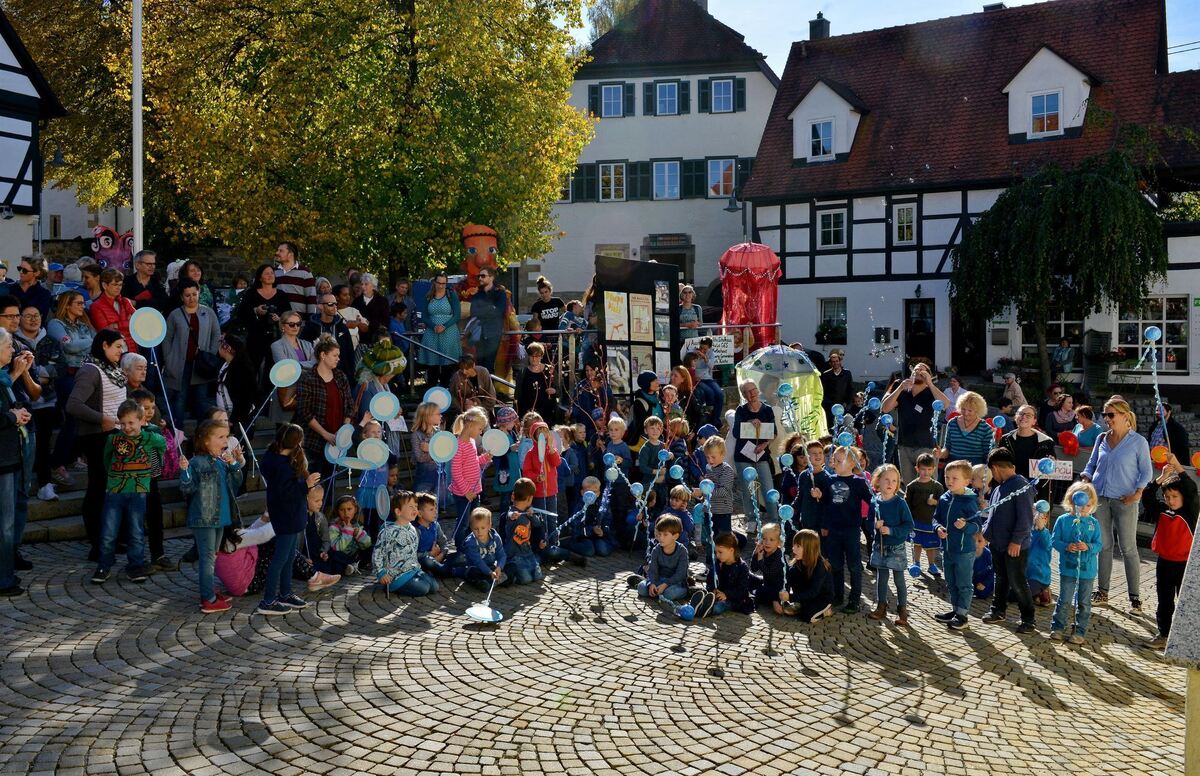 Krtu-1210-6Figuren Festival-Niethammer